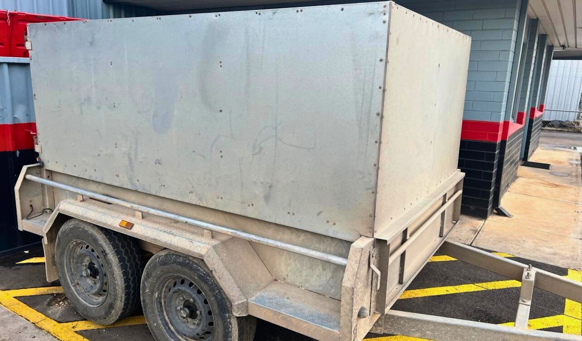 Multipurpose covered trailer with wheel bearing issues